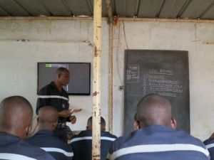 15:00 : révision sur les bilans.